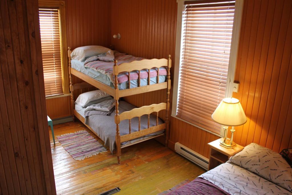 Auberge du Café chez Sam Baie-Sainte-Catherine Chambre photo